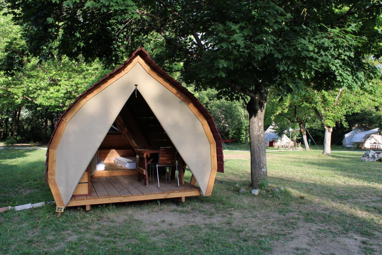 Habitat Createur - Hebergements Insolites Au Camping Municipal "Les Ecureuils" Recoubeau-Jansac Екстер'єр фото